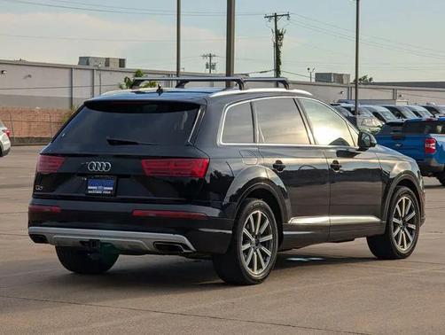 2019 Audi Q7 45 Premium Plus