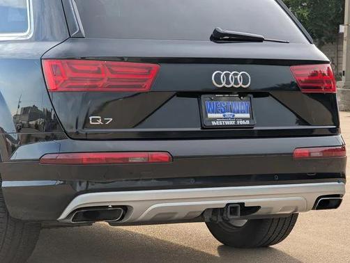 2019 Audi Q7 45 Premium Plus