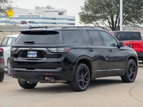 2021 Chevrolet Traverse Premier