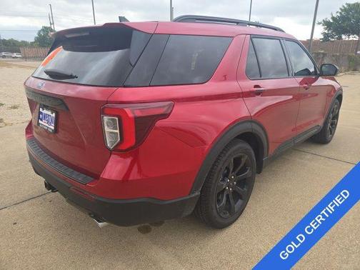 2024 Ford Explorer ST-Line