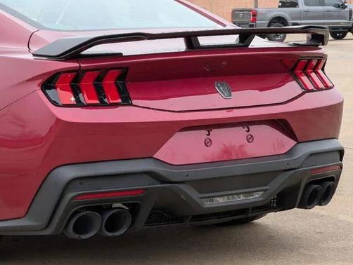 2025 Ford Mustang Dark Horse Fastback