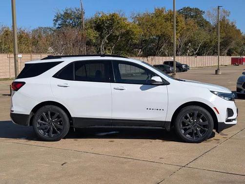 2023 Chevrolet Equinox FWD RS