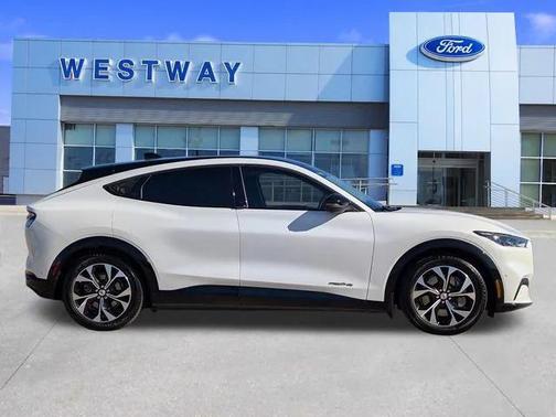 2022 Ford Mustang Mach-E Premium