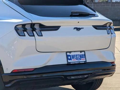 2022 Ford Mustang Mach-E Premium