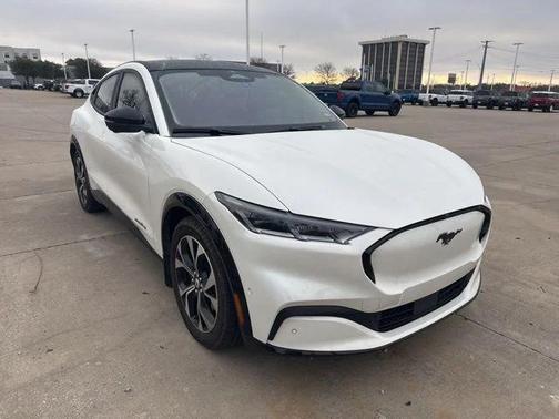 2022 Ford Mustang Mach-E Premium