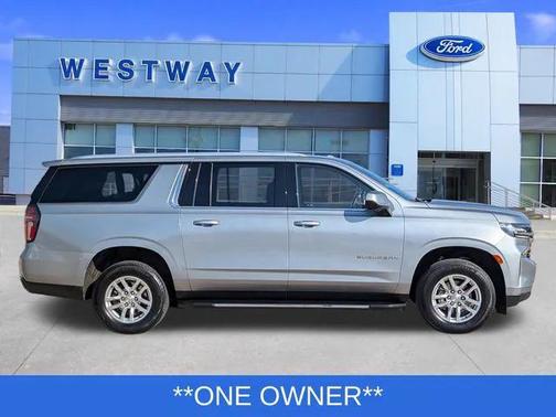 2024 Chevrolet Suburban LT