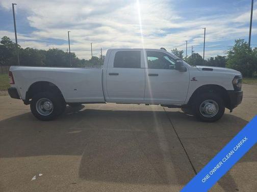 2024 RAM 3500 Tradesman Crew Cab 4x4 8' Box
