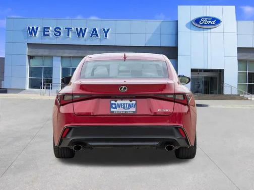 2022 Lexus IS 300 Base