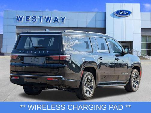 Diamond Black Crystal Pearlcoat 2024 Jeep Wagoneer L Series II