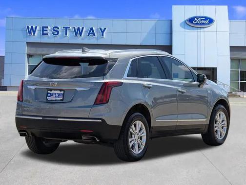 2023 Cadillac XT5 Luxury