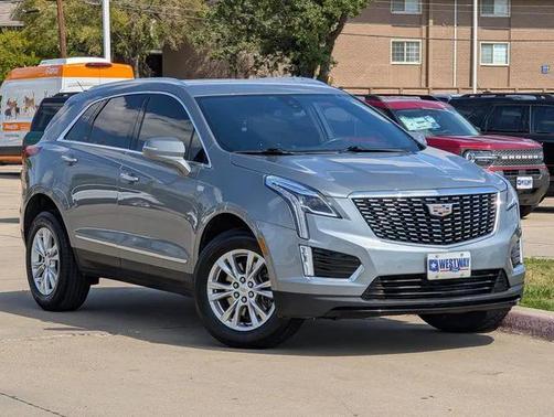 2023 Cadillac XT5 Luxury