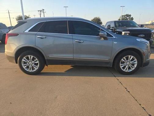 2023 Cadillac XT5 Luxury