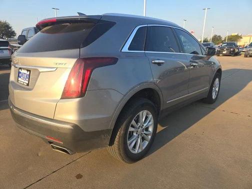 2023 Cadillac XT5 Luxury