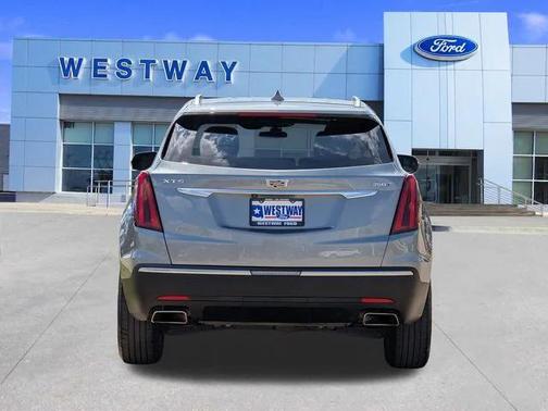 2023 Cadillac XT5 Luxury