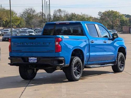2023 Chevrolet Silverado 1500 Custom Trail Boss