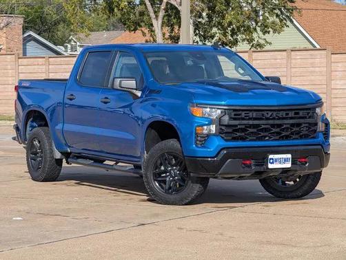 2023 Chevrolet Silverado 1500 Custom Trail Boss