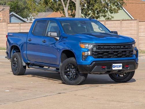 2023 Chevrolet Silverado 1500 Custom Trail Boss