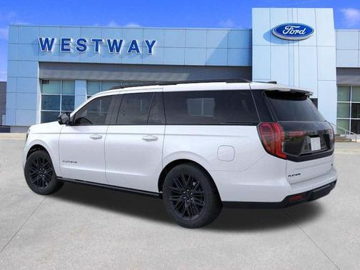 Star White Metallic Tri-Coat 2026 Ford Expedition Max Platinum