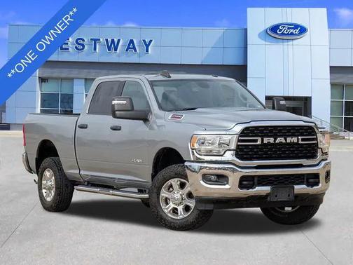 2023 RAM 2500 Big Horn Crew Cab 4x4 6'4' Box