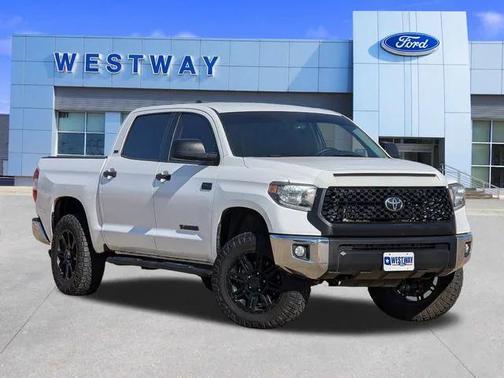 2020 Toyota Tundra SR5