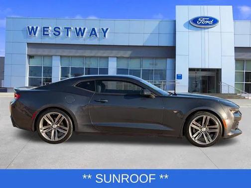 2017 Chevrolet Camaro 2LT