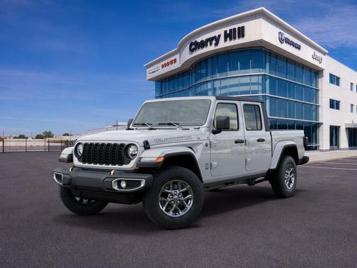 Bright White Clearcoat 2026 Jeep Gladiator 85th Anniversary Edition