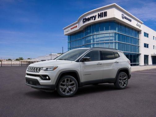 Silver Zynith Metallic Clearcoat 2026 Jeep Compass Limited