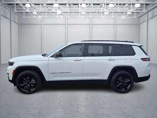 2023 Jeep Grand Cherokee L Altitude 4x4
