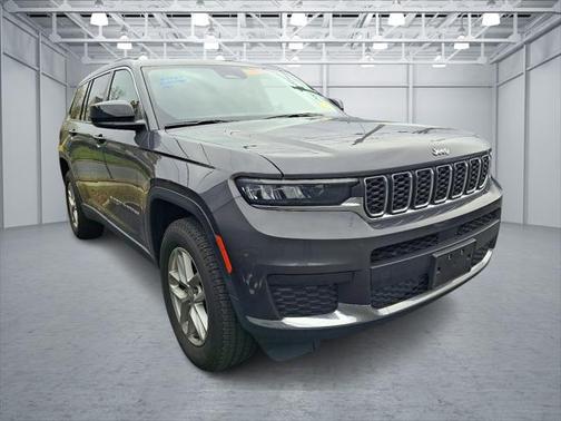 2021 Jeep Grand Cherokee L Laredo 4x4