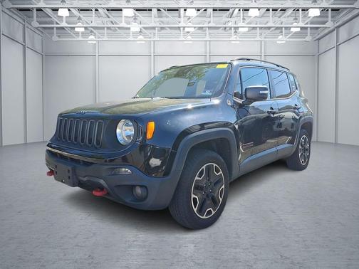 Black 2016 Jeep Renegade Trailhawk
