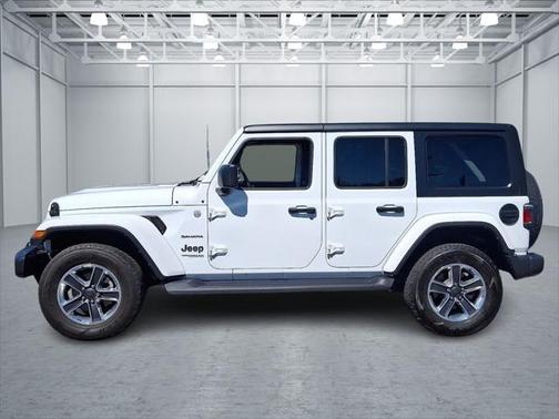 2022 Jeep Wrangler Unlimited Sahara 4x4
