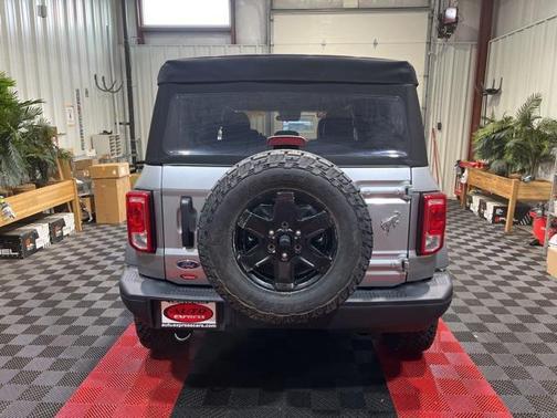 2022 Ford Bronco Black Diamond