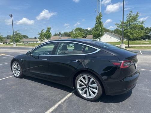 2020 Tesla Model 3 Long Range