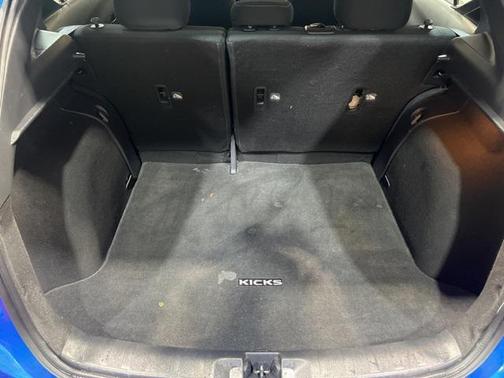 2021 Nissan Kicks S