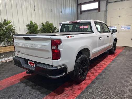 2022 Chevrolet Silverado 1500 Base