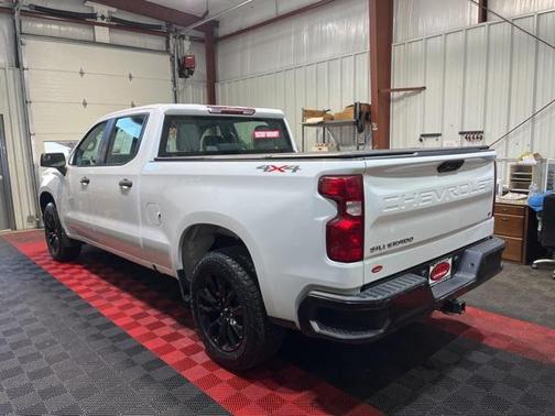 2022 Chevrolet Silverado 1500 Base