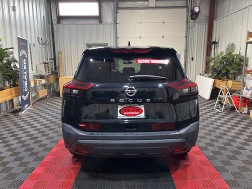 2021 Nissan Rogue S
