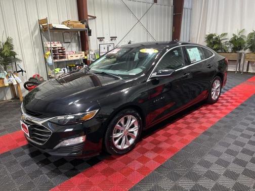 2022 Chevrolet Malibu FWD LT