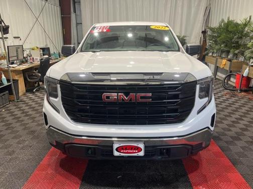 2022 GMC Sierra 1500 Pro