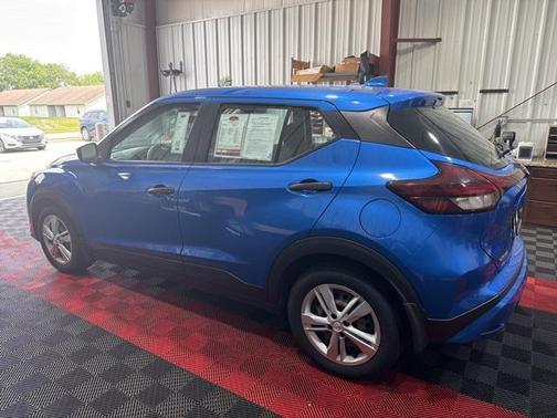 2021 Nissan Kicks S