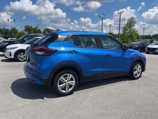2021 Nissan Kicks S