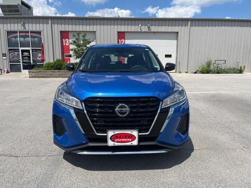 2021 Nissan Kicks S