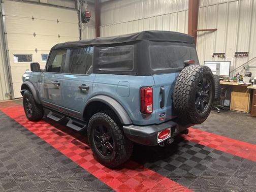 2022 Ford Bronco Black Diamond