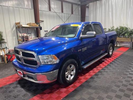 2019 RAM 1500 SLT