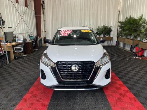 2021 Nissan Kicks S