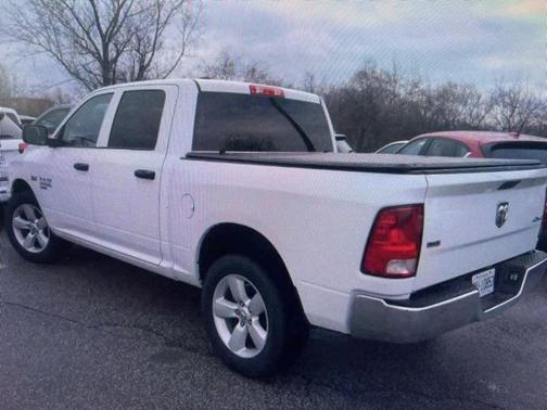 2022 RAM 1500 Classic SLT