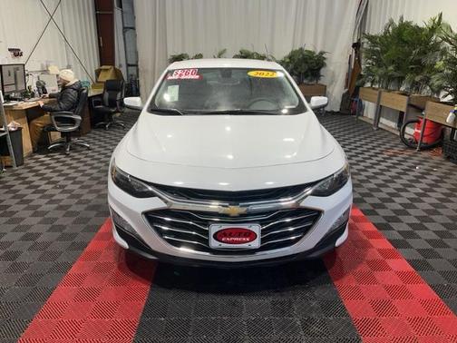 2022 Chevrolet Malibu FWD LT
