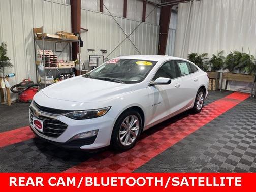 2022 Chevrolet Malibu FWD LT