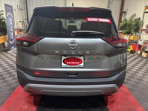 2022 Nissan Rogue S