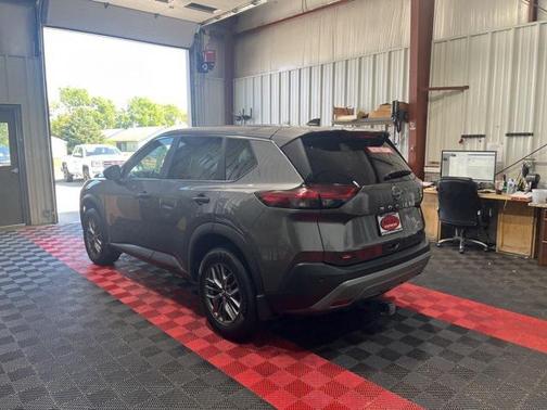 2022 Nissan Rogue S